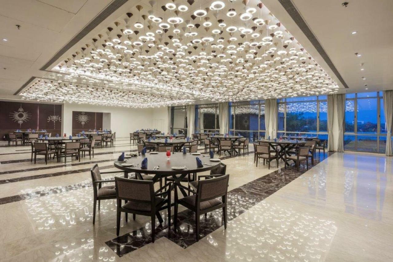 Binori A Boutique Hotel Ахмедабад Екстериор снимка