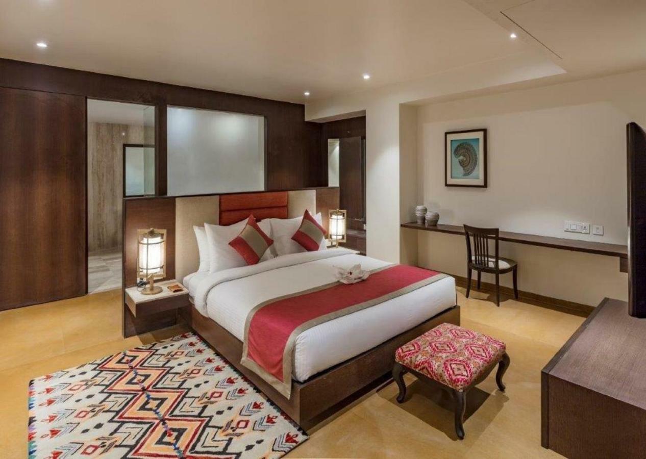 Binori A Boutique Hotel Ахмедабад Екстериор снимка
